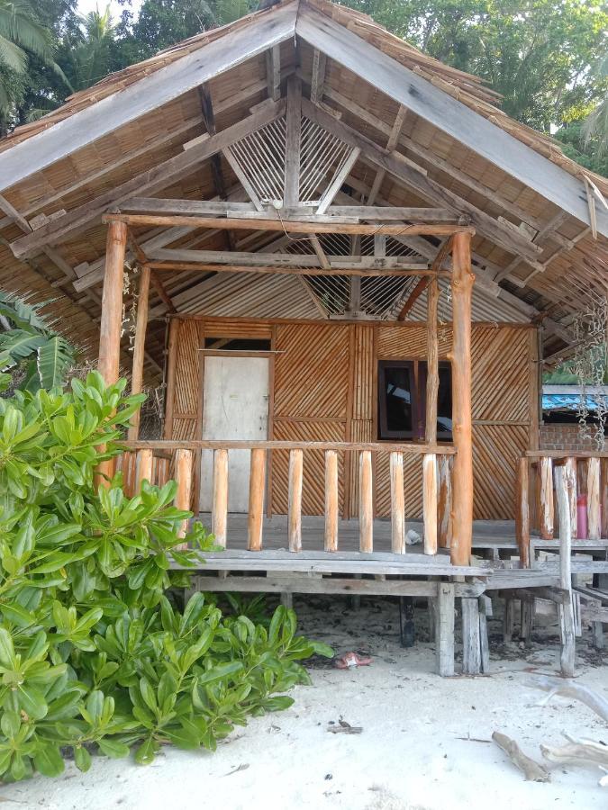 Amfriwen Homestay Yennanas Besir Экстерьер фото