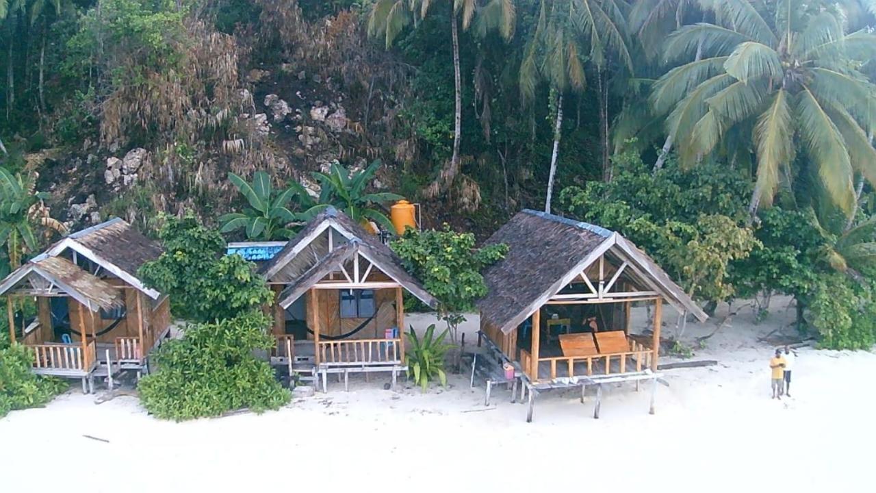 Amfriwen Homestay Yennanas Besir Экстерьер фото